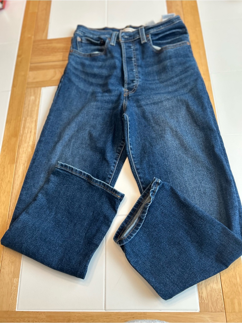 Levi's ribcage Dark Blue Straight ankle Jeans dark wash button down fly 30/27